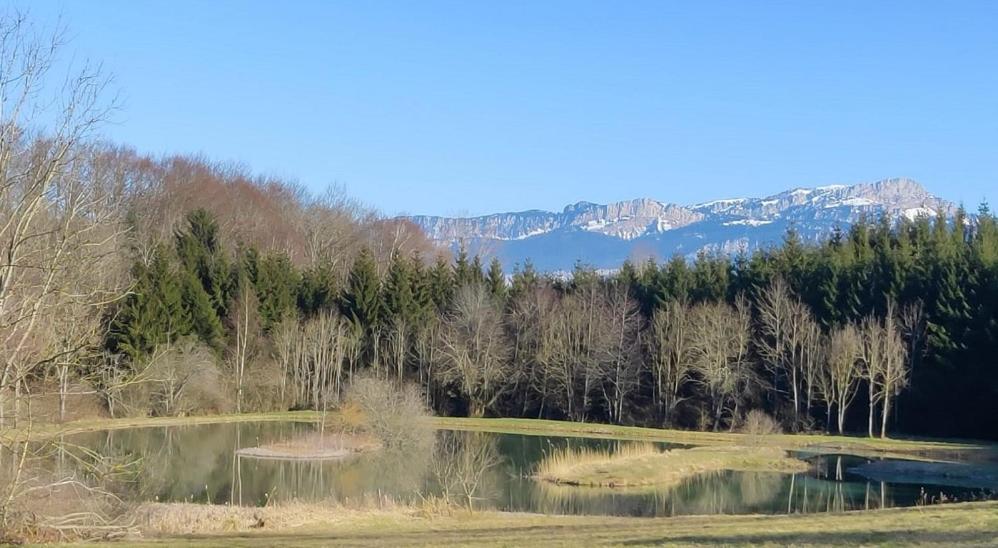 Monchateau Etoile, Hebergement Insolite Avec Spa Merlas Exterior foto